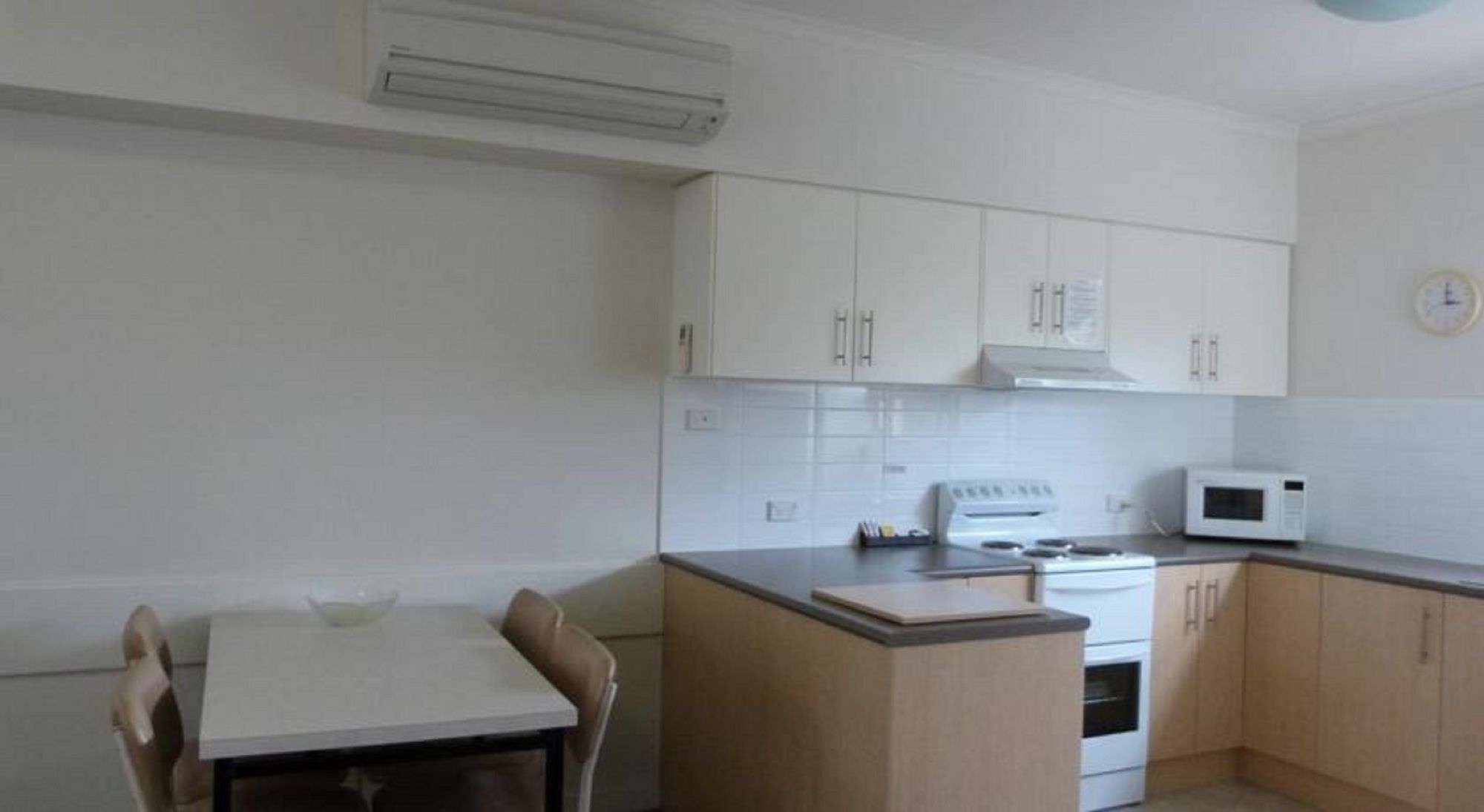 Glenelg Holiday Apartments - Corfu Adelaide Dış mekan fotoğraf
