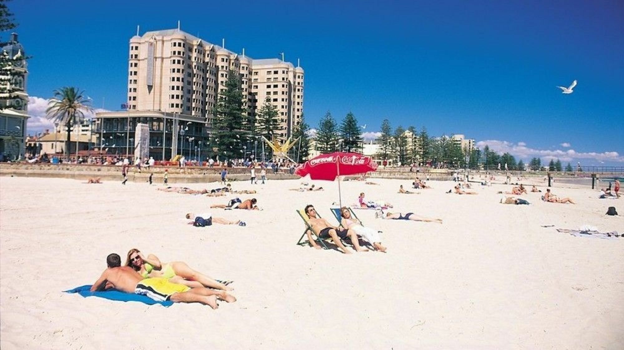 Glenelg Holiday Apartments - Corfu Adelaide Dış mekan fotoğraf